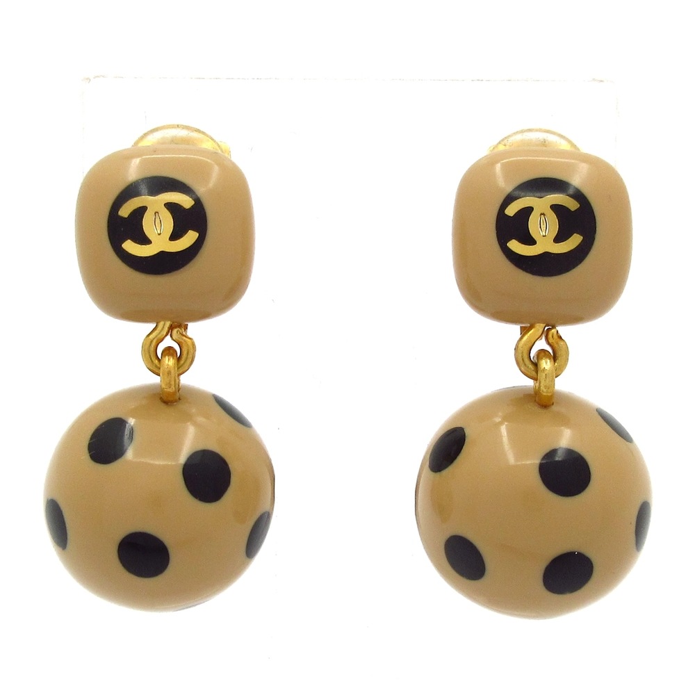 Chanel Coco Clip On Earrings Beige Black Hardware Plastic - Picture 1 of 5